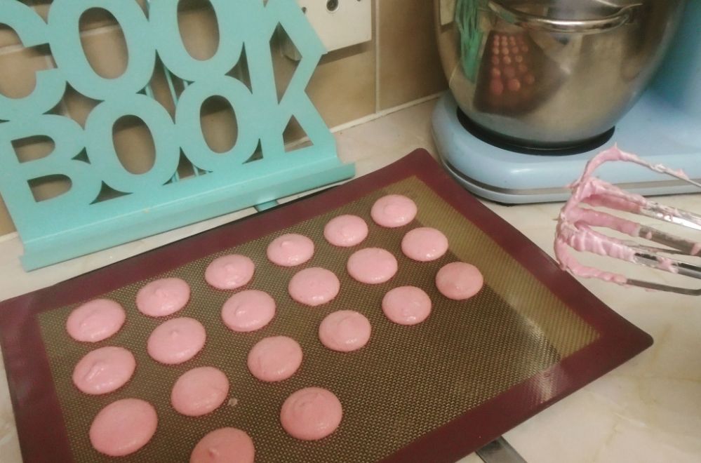 Pink Macarons Mixture
